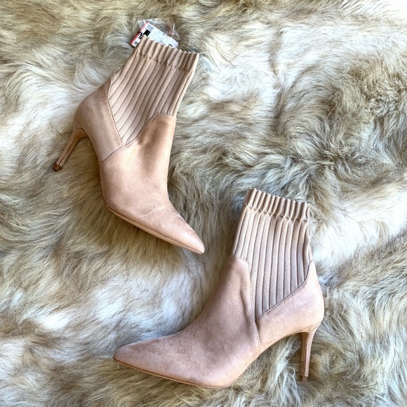 Zara Shoes - ZARA  CREAM COLORED THICK SOCK ANKLE BOOTS